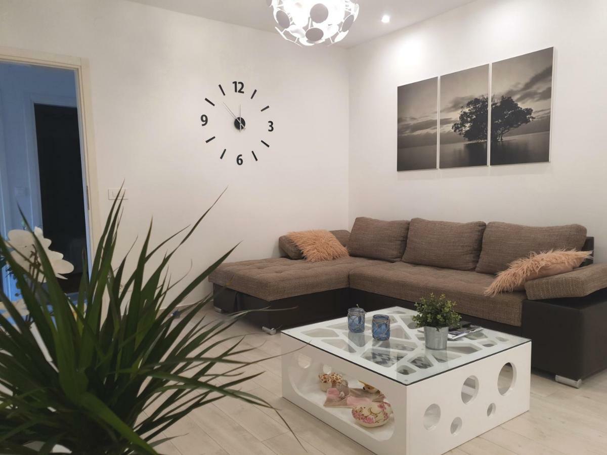 Gulin Apartments Vodice Exteriör bild